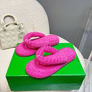 Bottega Veneta pink slippers - 2