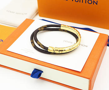 Louis Vuitton gold double bracelet