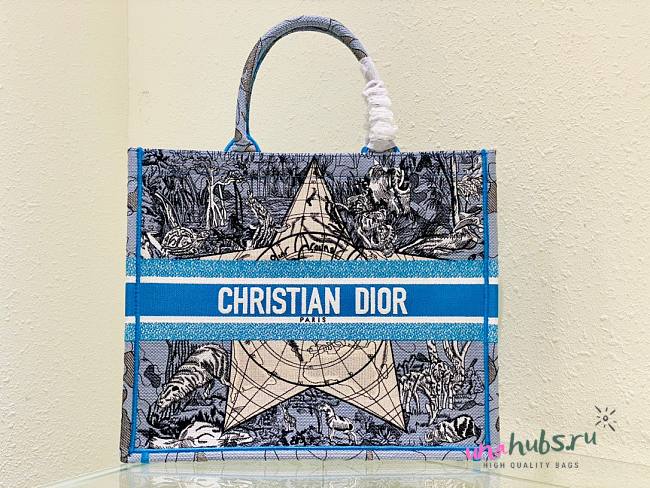 Dior Book Tote Star Embroided Blue 41cm - 1