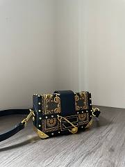 Fendi Baguette Trunk Mini Fendace leather bag  - 5