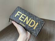 Fendi long wallet - 6