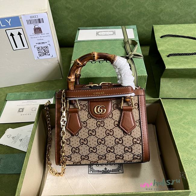 GUCCI Diana bamboo handle Bag - 1