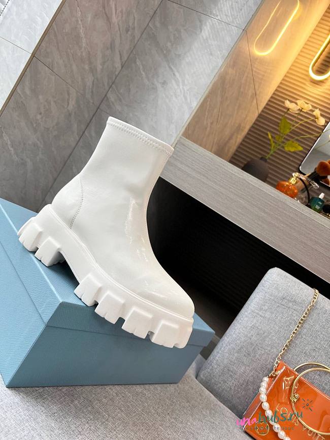 Prada white boot 02 - 1