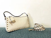 VALENTINO GARAVANI Rockstud white shoulder bag - 1