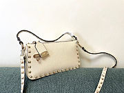 VALENTINO GARAVANI Rockstud white shoulder bag - 4