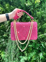 VALENTINO GARAVANI Crystal-embellished Roman stud pink shoulder bag - 5