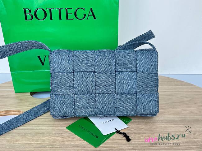 Bottega Veneta Cassette denim bag - 1