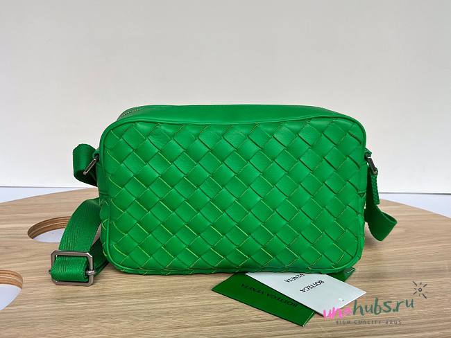 Bottega Veneta Classic Intrecciato Green shoulder bag - 1