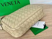 Bottega Veneta Classic Intrecciato Beige shoulder bag - 4