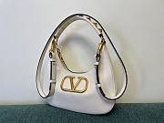 Valentino Garavani White VLogo Hobo Bag - 4