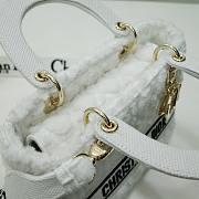 Dior medium Lady D-Lite White Shearling Bag - 5