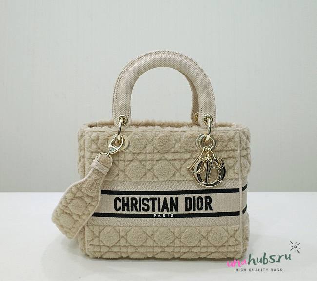 Dior medium Lady D-Lite Shearling Bag  - 1