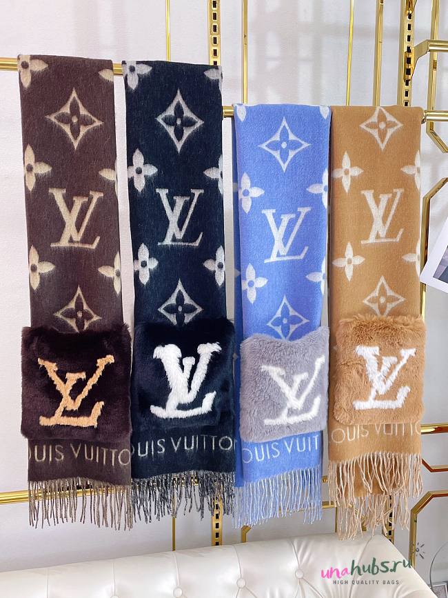 Louis Vuitton scarf ( 4 colors) - 1