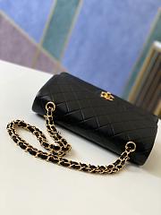 Chanel vintage medium flap bag gold hardware - 4