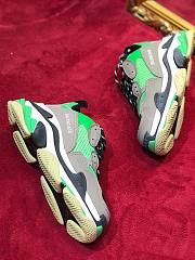 Balenciaga triple S green sneaker - 2