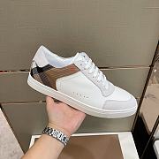 Burberry men shoes - 4