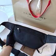 Burberry black bumbag - 4