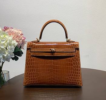 Hermes Kelly crocodile brown leather 25 bag