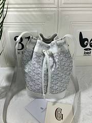 Goyard bucket white leather bag - 1