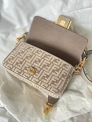 Fendi Natural Beige Baguette 27cm Bag - 3