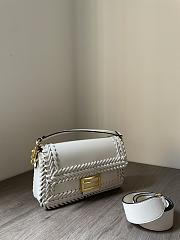 Fendi Baguette white woven leather bag 29cm - 3