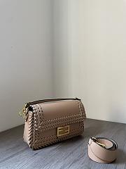 Fendi Baguette beige woven leather bag 29cm - 4