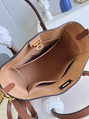 Louis Vuitton On My Side Brown M53824 - 2