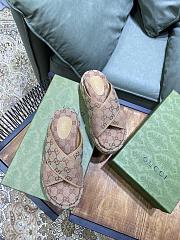 Gucci brown flatform slippers - 3