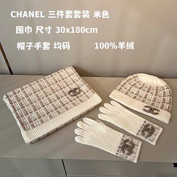 Chanel set gloves, scarf, hat beige color