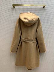 Louis Vuitton Wrap Coat in Beige - 4