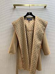 Louis Vuitton Wrap Coat in Beige - 5