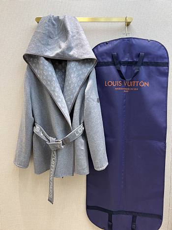 Louis Vuitton Wrap Coat in Gray