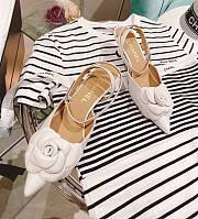 Chanel white rose sandals - 2