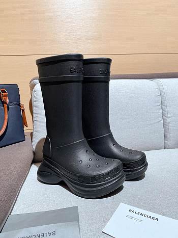 Balenciaga high black boots