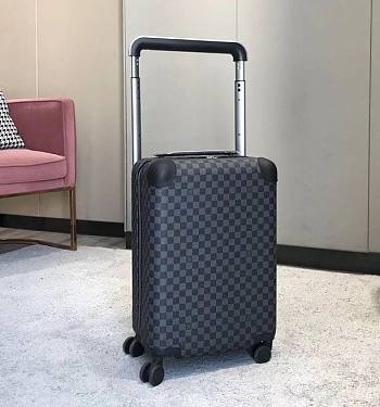 Louis Vuitton HORIZON Luggage 55