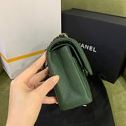 Chanel green caviar flap bag 25cm - 6