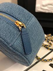 Chanel round caviar denim bag - 4