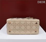 Dior beige beaded cannage embroidery bag - 6