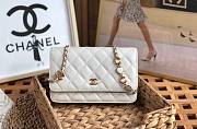 Chanel Woc CC chain white leather bag - 1