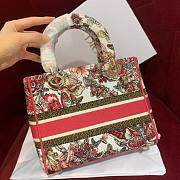 Dior Medium Lady D-Lite Bag In Multicolor Butterfly Embroidery - 6