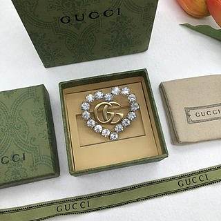 Gucci brooch