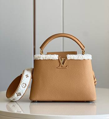 Louis Vuitton Capucines BB M59267 Beige Bag