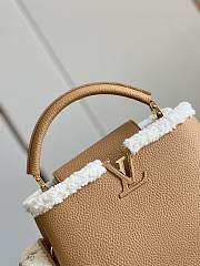 Louis Vuitton Capucines BB M59267 Beige Bag - 3