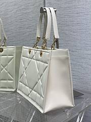 Dior medium white esential tote bag  - 5