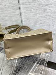 Dior medium beige esential tote bag  - 5