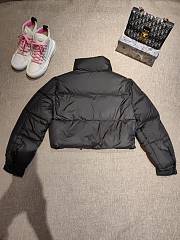 Prada nylon puffer coat ( black/ white) - 5