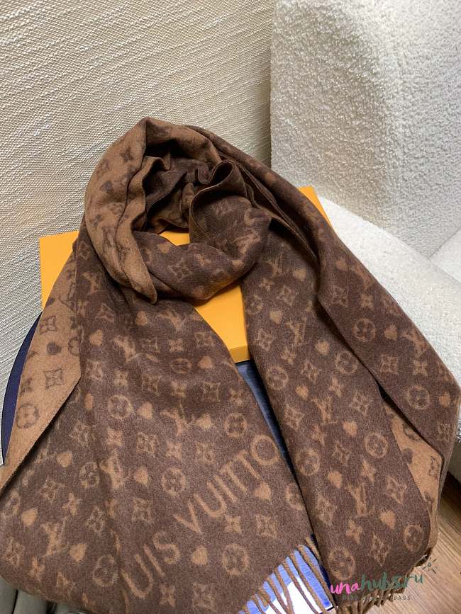 Louis Vuitton game on scarf M77377 - 1