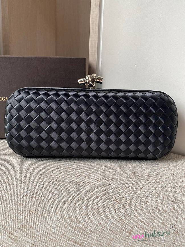 Bottega Veneta Knot Clutch Silver Bag - 1