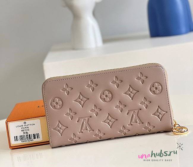 Louis Vuitton long tan wallet  - 1