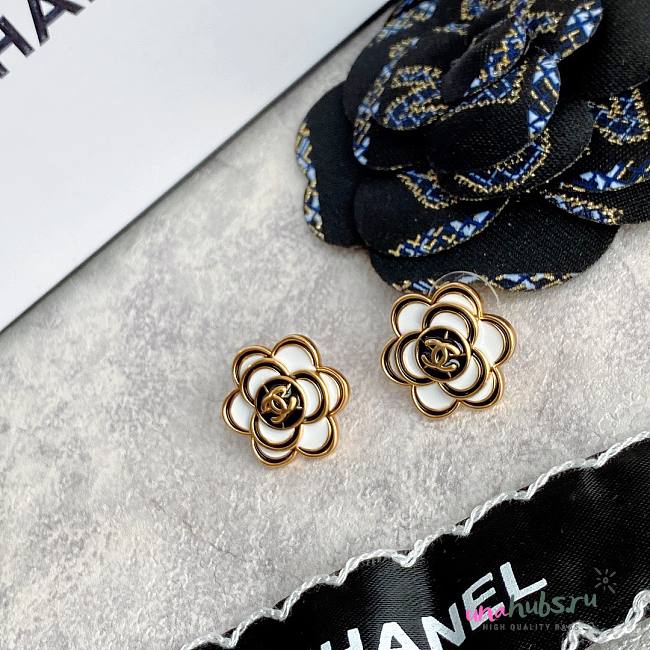 Chanel flower earings  - 1